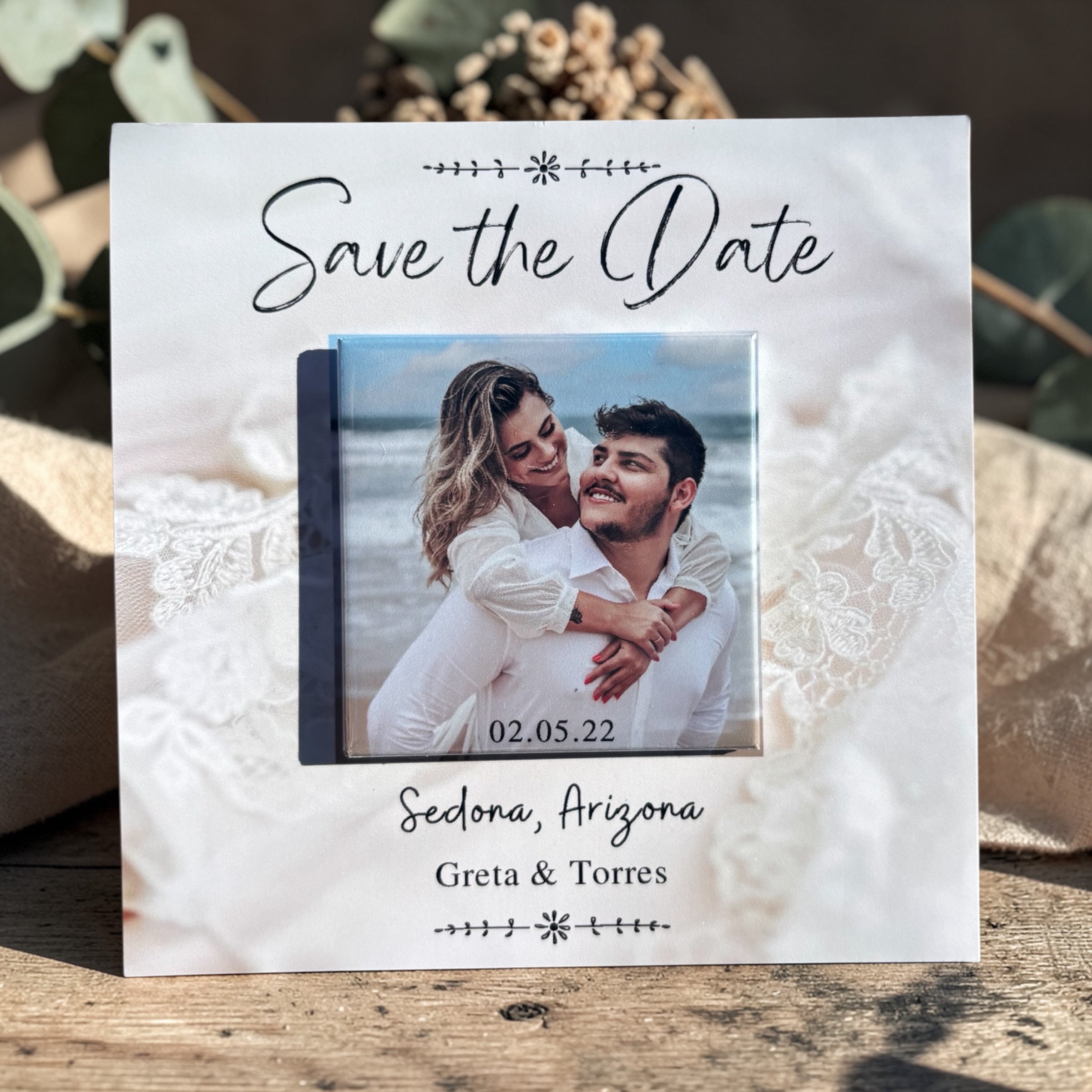 Magnet Invitation (2x2)